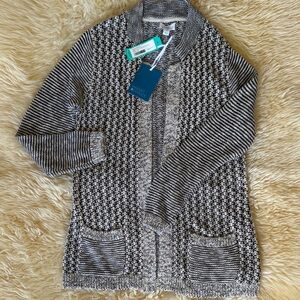 Market & Spruce Black and White Cardigan